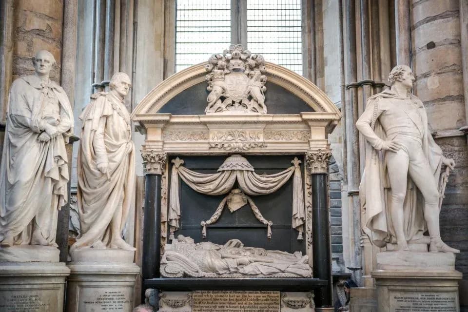 London: Buckingham Palace, Westminster Abbey & Big Ben Tour - Image 13