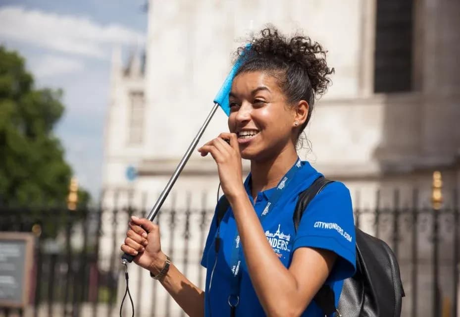 London Tour with Changing of the Guard & Westminster Abbey - Image 13