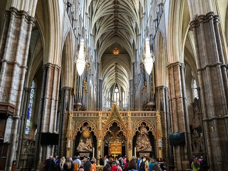 London Tour with Changing of the Guard & Westminster Abbey - Image 9