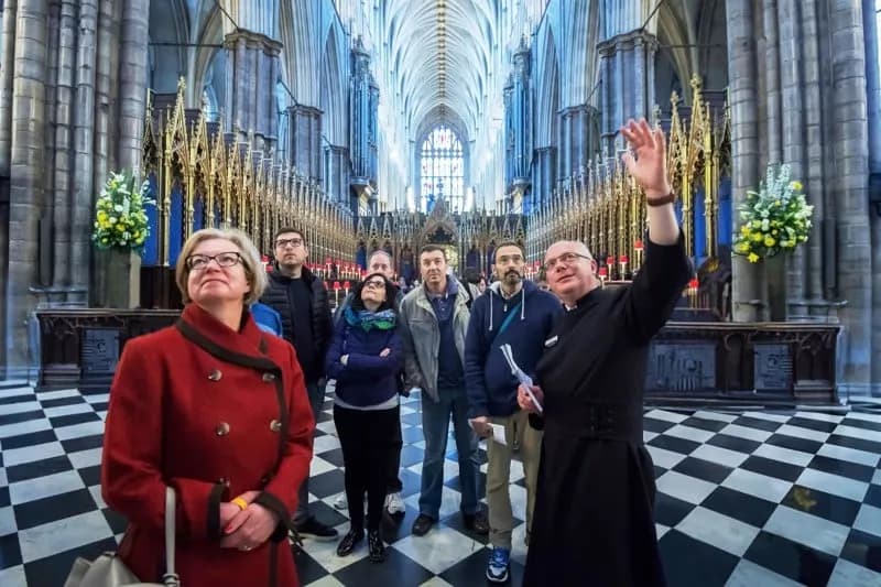 London Tour with Changing of the Guard & Westminster Abbey - Image 12